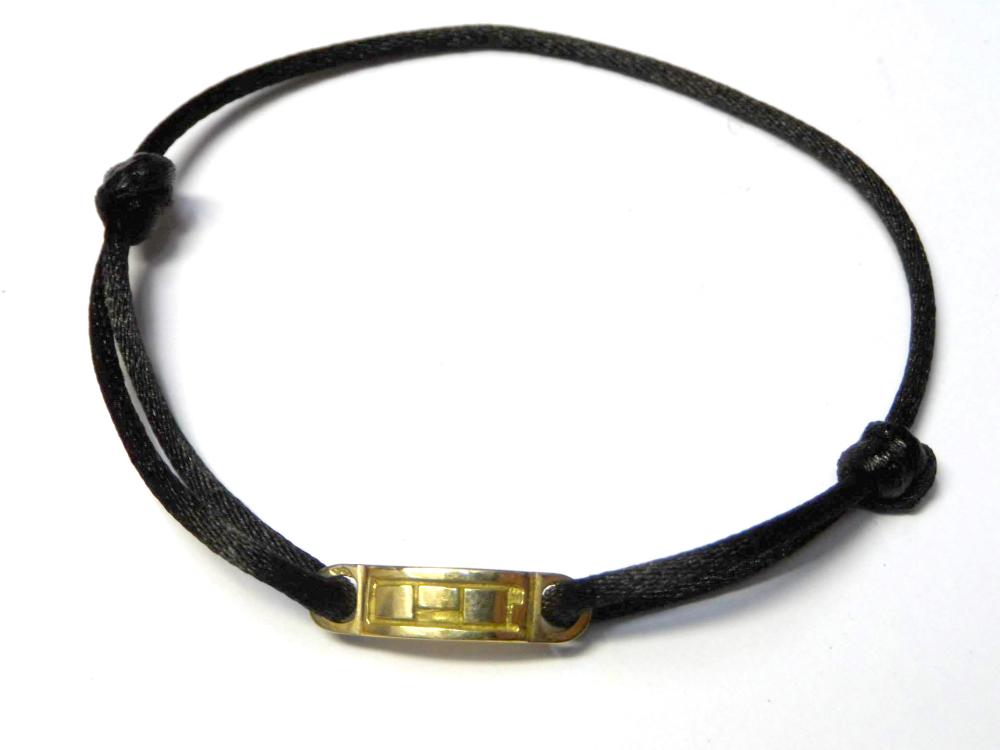 bracelet-fil-or-jaune